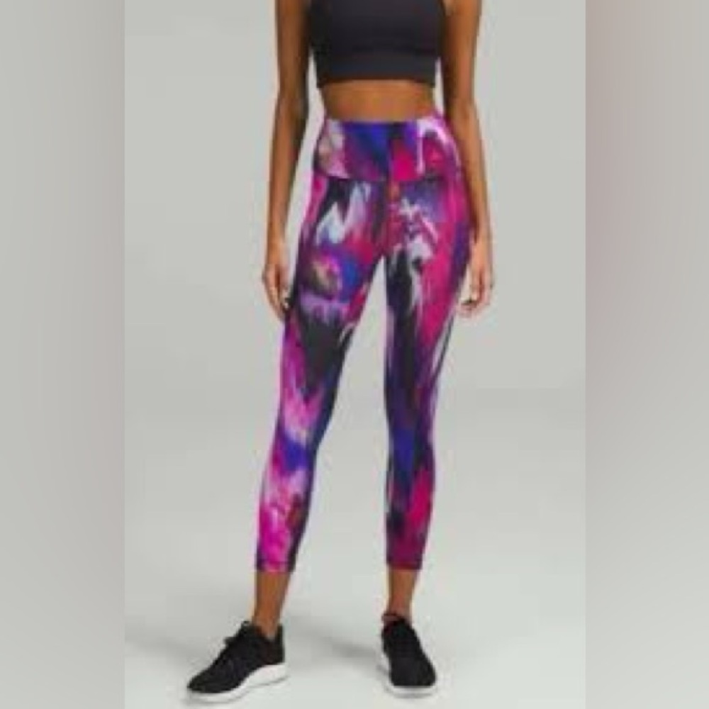 lululemon athletica Pink Purple Black Abstract Print Leggings